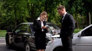 How to Settle a Car Accident Claim Without a Lawyer