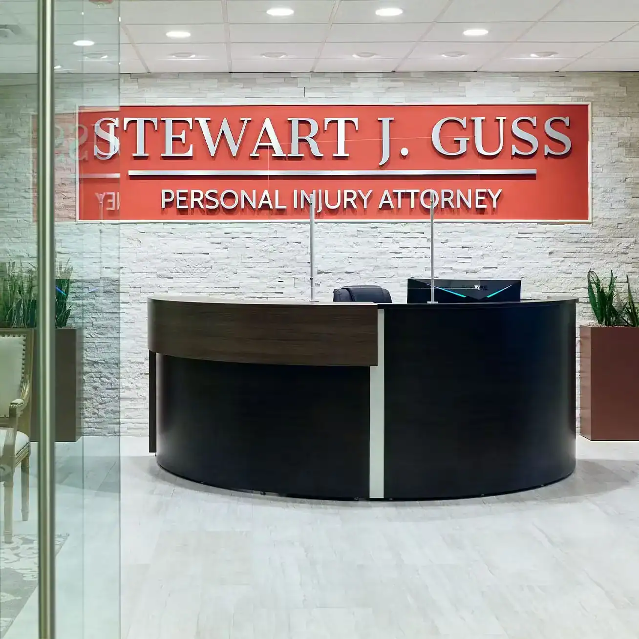 Reception desk at Stewart J. Guss personal injury attorney office